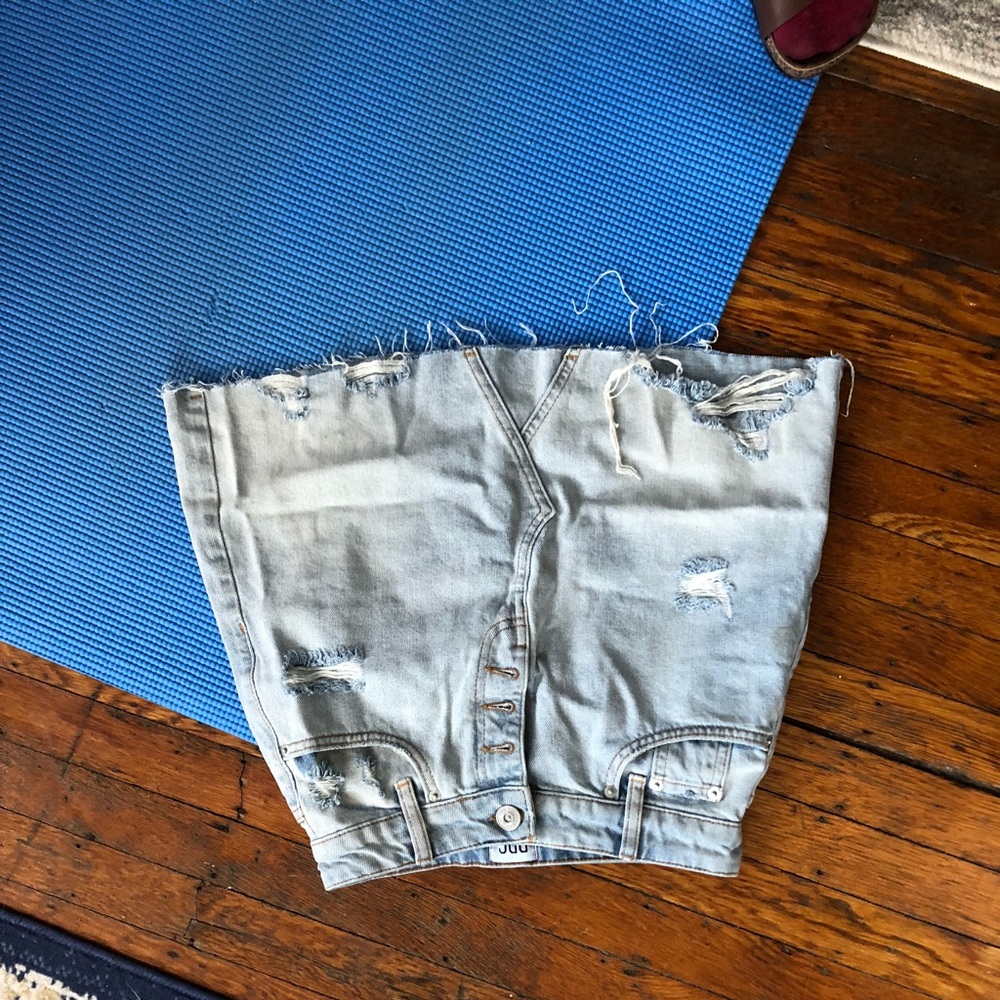 Button fly light wash denim skirt